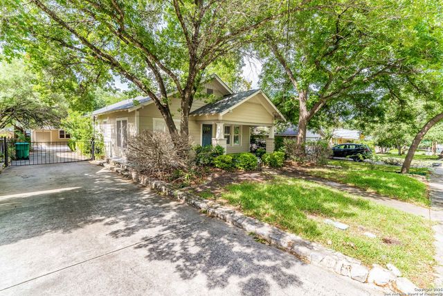 126 Normandy, San Antonio, TX 78209