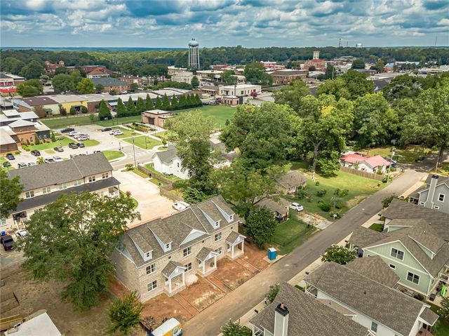 320 Milledge Avenue, Monroe, GA 30655