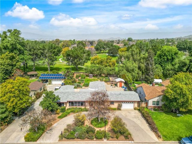 1965 Prince Albert, Riverside, CA 92507
