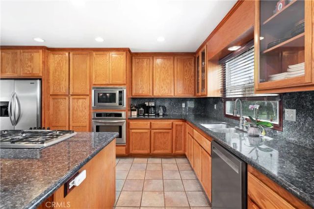 1965 Prince Albert, Riverside, CA 92507