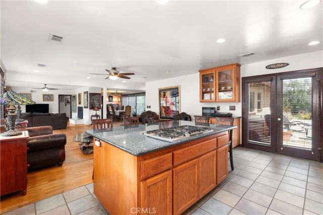 1965 Prince Albert, Riverside, CA 92507