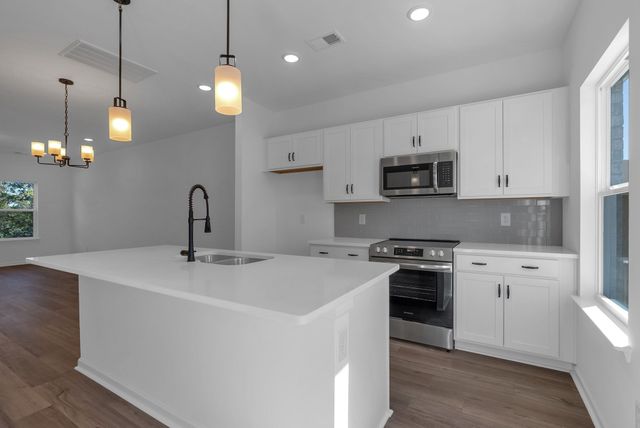 125 Rosebush Lane, Lebanon, TN 37087