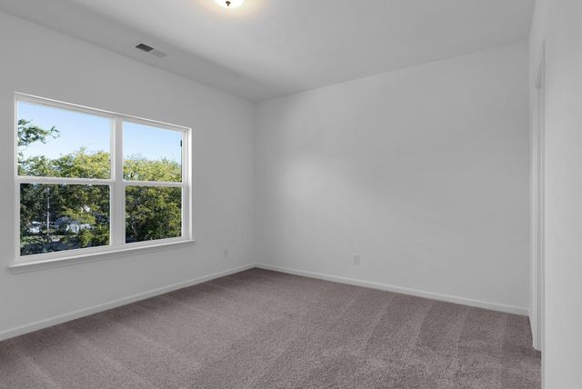 125 Rosebush Lane, Lebanon, TN 37087