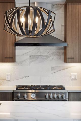 253 Lake Street E 309, Wayzata, MN 55391