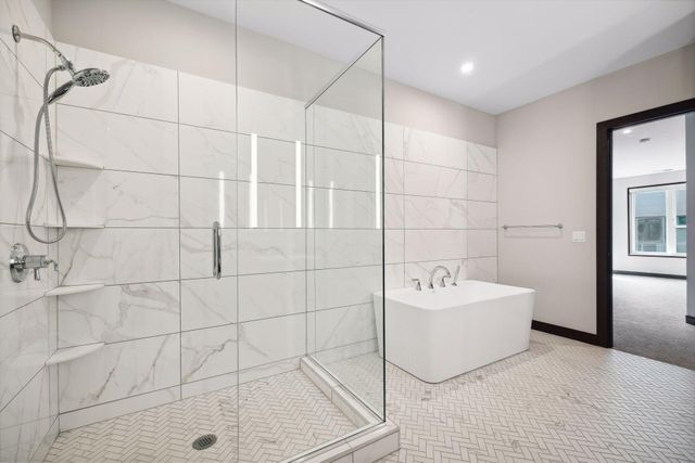 253 Lake Street E 309, Wayzata, MN 55391