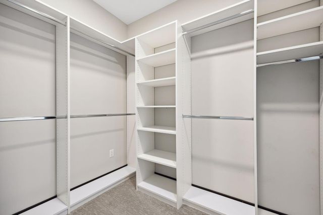 253 Lake Street E 309, Wayzata, MN 55391