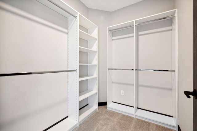 253 Lake Street E 309, Wayzata, MN 55391