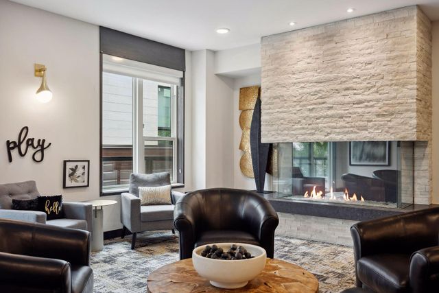 253 Lake Street E 309, Wayzata, MN 55391