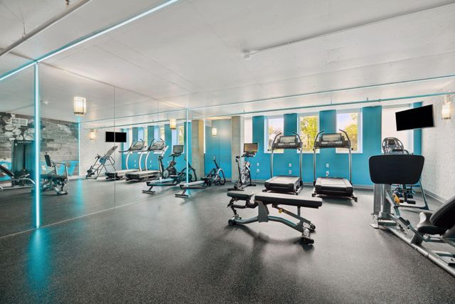 253 Lake Street E 309, Wayzata, MN 55391