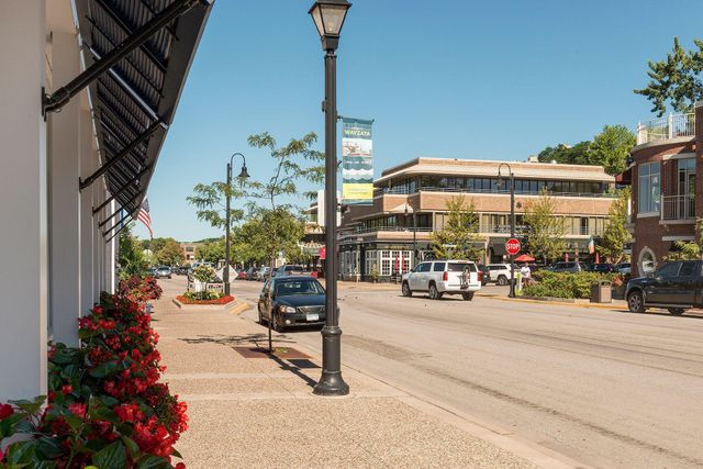 253 Lake Street E 309, Wayzata, MN 55391