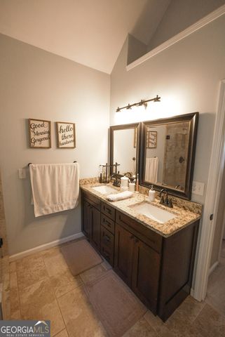 1807 Hidden Springs Walk SE, Smyrna, GA 30082