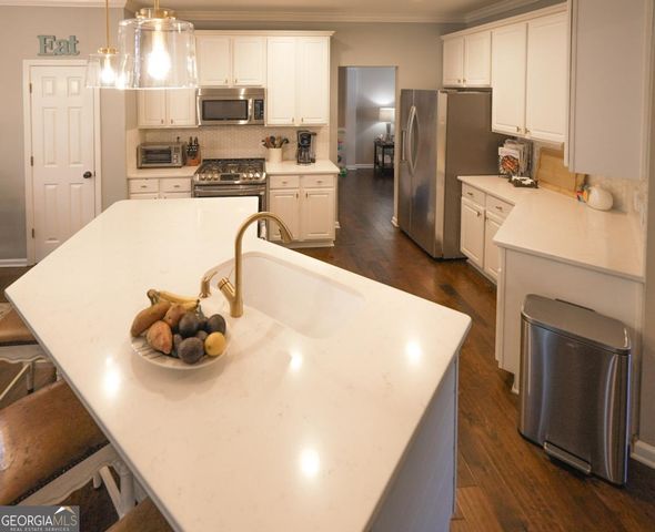 1807 Hidden Springs Walk SE, Smyrna, GA 30082