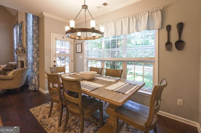 1807 Hidden Springs Walk SE, Smyrna, GA 30082