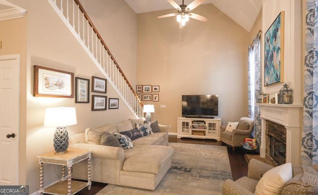 1807 Hidden Springs Walk SE, Smyrna, GA 30082