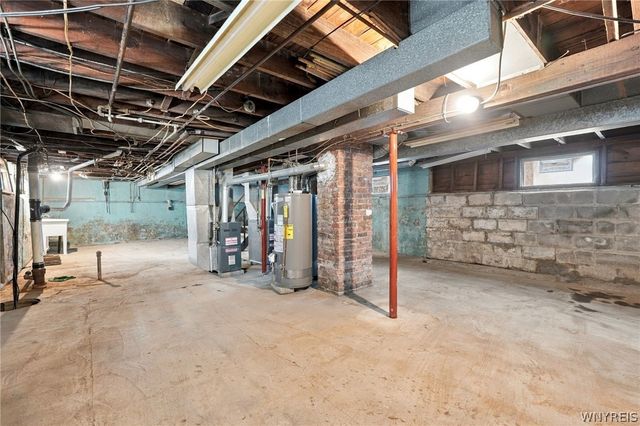 283 Newfield Street, Buffalo, NY 14207