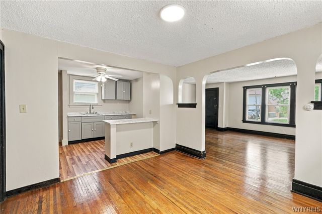 283 Newfield Street, Buffalo, NY 14207