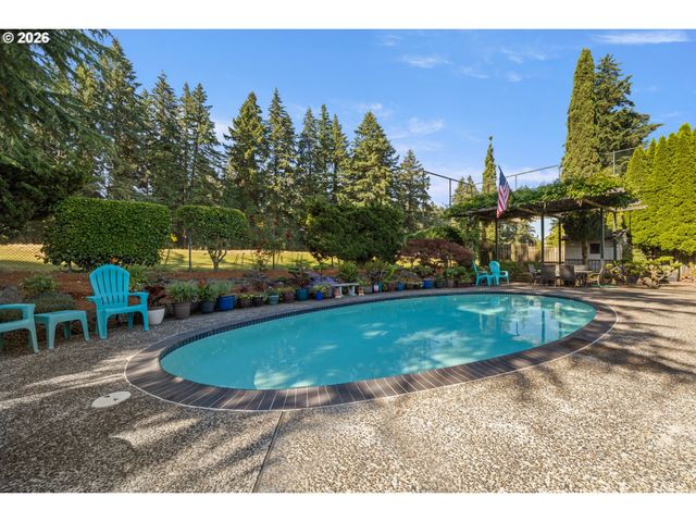 13650 Ne HASSALO St, Portland, OR 97230