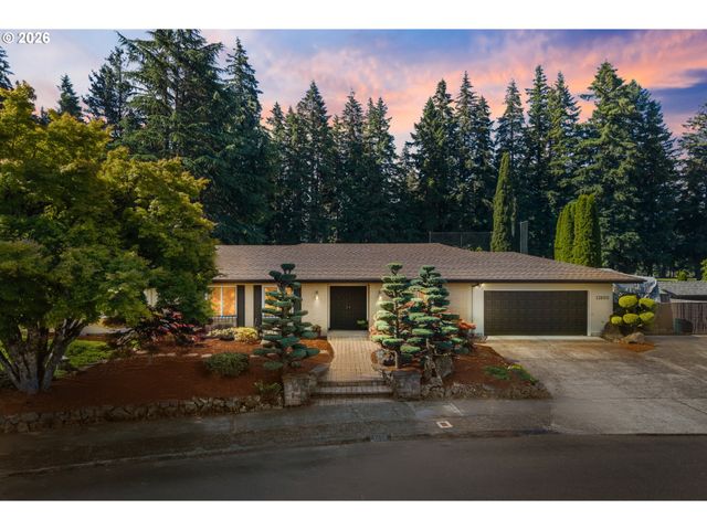 13650 Ne HASSALO St, Portland, OR 97230