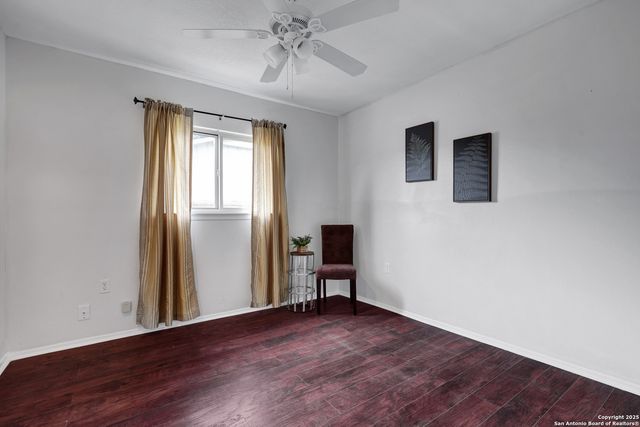 14320 Forum Rd, Universal City, TX 78148