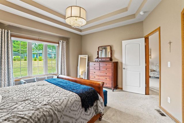 5910 84th STREET, Kenosha, WI 53142