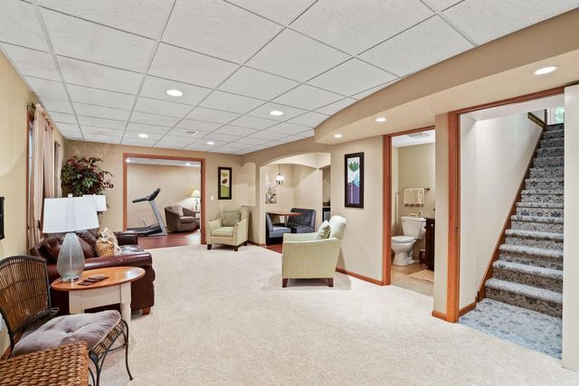 5910 84th STREET, Kenosha, WI 53142