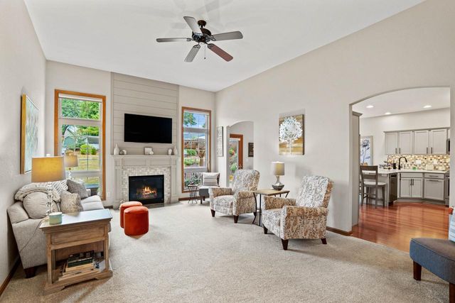 5910 84th STREET, Kenosha, WI 53142