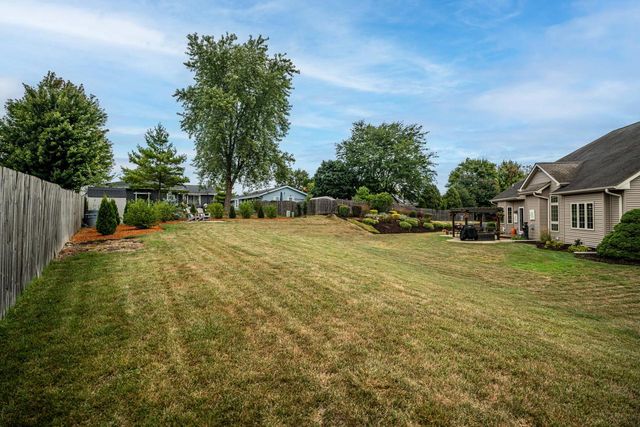 5910 84th STREET, Kenosha, WI 53142