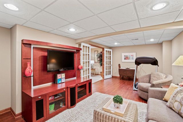 5910 84th STREET, Kenosha, WI 53142