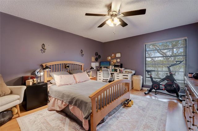 1225 NW 98th Ter 144, Pembroke Pines, FL 33024