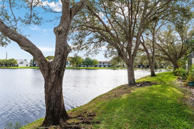 1225 NW 98th Ter 144, Pembroke Pines, FL 33024