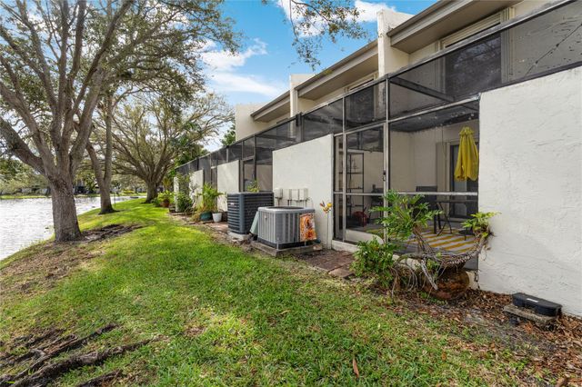 1225 NW 98th Ter 144, Pembroke Pines, FL 33024