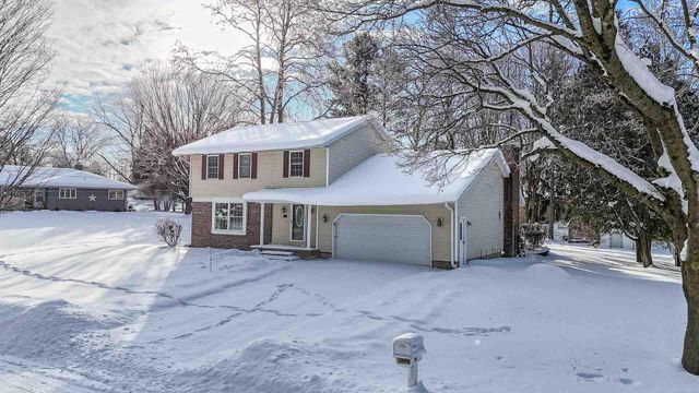 514 Vista Lane, Fremont, MI 49412