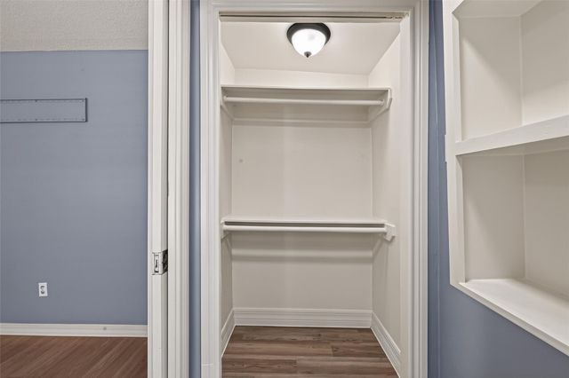 11806 Roandale Drive, Houston, TX 77048