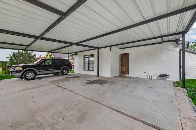 11806 Roandale Drive, Houston, TX 77048