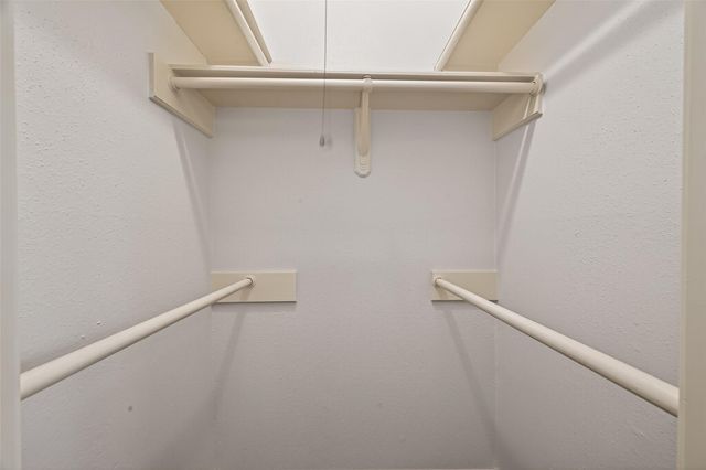 11806 Roandale Drive, Houston, TX 77048