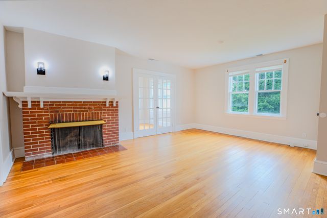 219 Jordan Lane, Wethersfield, CT 06109
