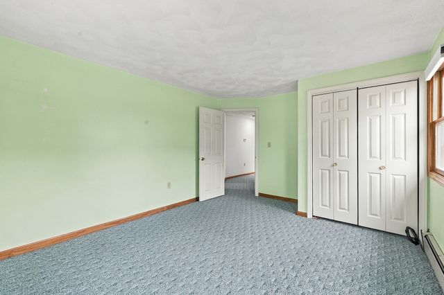 21 Bridle Rd, Billerica, MA 01821