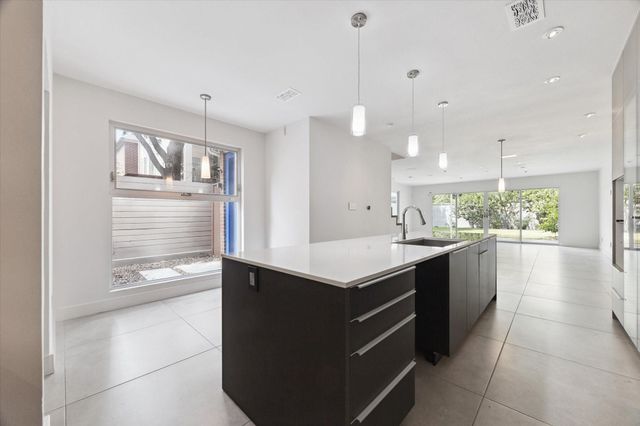 1222 Marconi Street, Houston, TX 77019