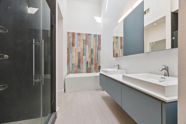 1222 Marconi Street, Houston, TX 77019