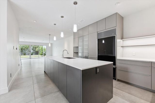 1222 Marconi Street, Houston, TX 77019