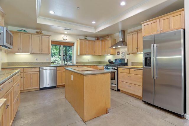 11919 Kirkwood St, Herald, CA 95638