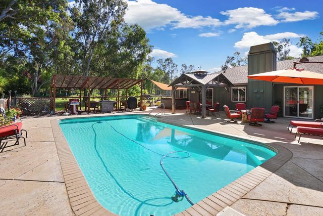 11919 Kirkwood St, Herald, CA 95638