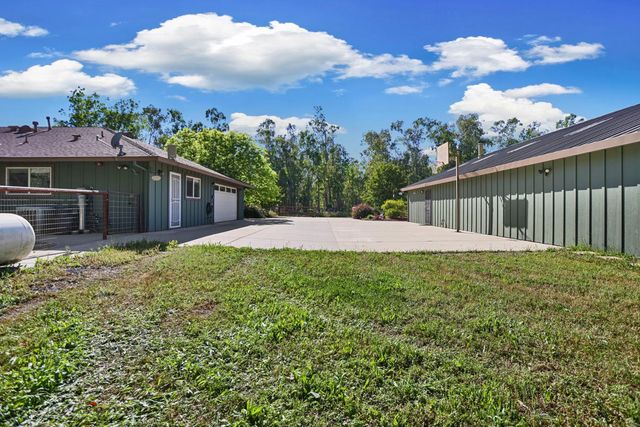 11919 Kirkwood St, Herald, CA 95638