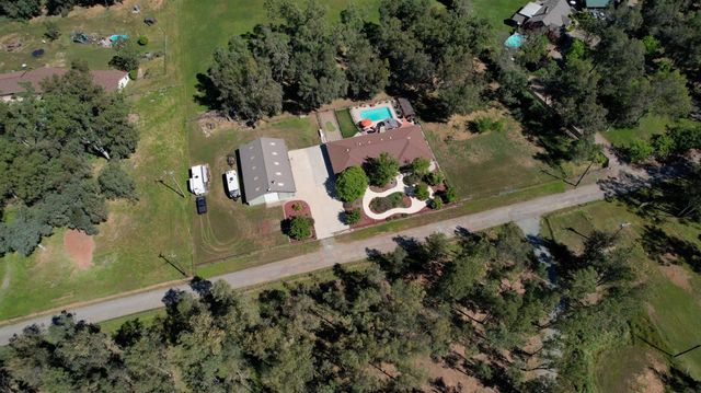 11919 Kirkwood St, Herald, CA 95638