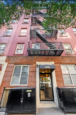 328 E 73rd St Apt 5B, New York City, NY 10021
