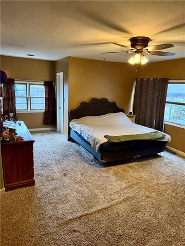 609 Ridge Street, Yates Center, KS 66783