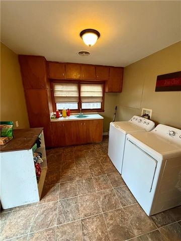 609 Ridge Street, Yates Center, KS 66783