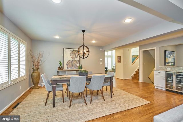 1416 HEMINGWAY CT, Reston, VA 20194
