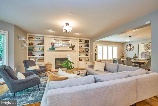 1416 HEMINGWAY CT, Reston, VA 20194