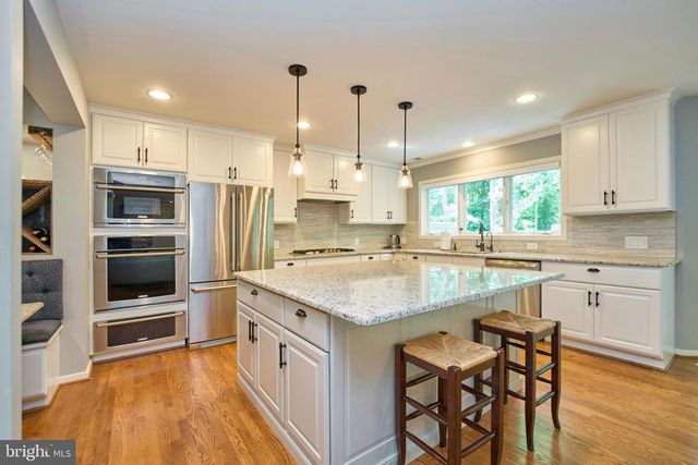 1416 HEMINGWAY CT, Reston, VA 20194